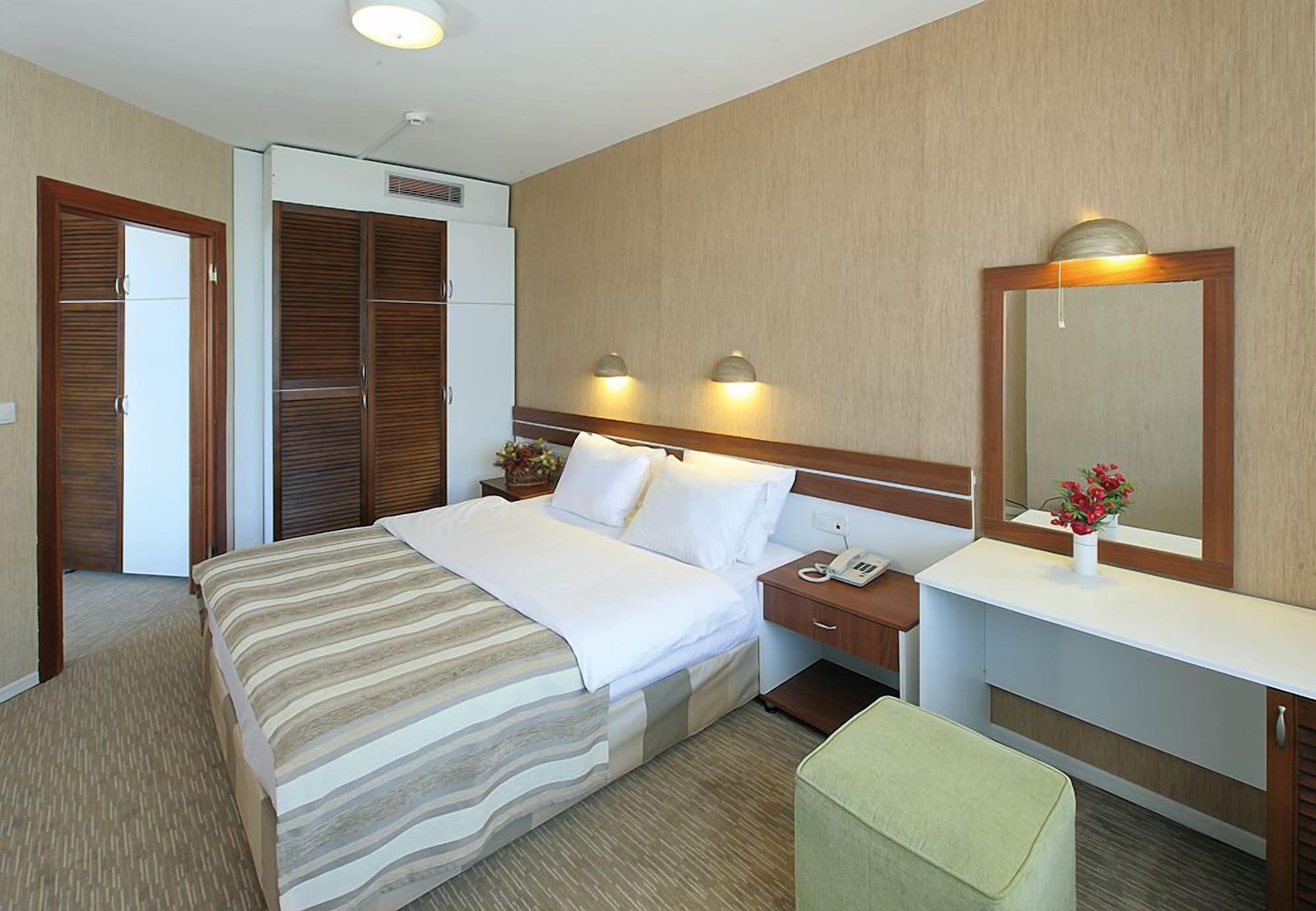 Fortuna Beach Hotel อิชเมลาร์ ภายนอก รูปภาพ