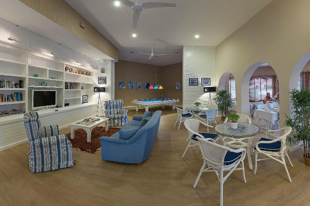 Fortuna Beach Hotel อิชเมลาร์ ภายนอก รูปภาพ